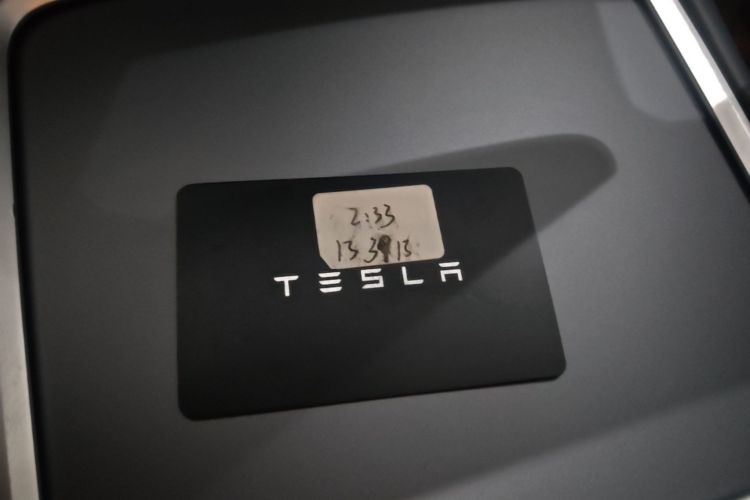 Tesla Model Y 2021 #9 Tesla Model Y 2021 car image #9