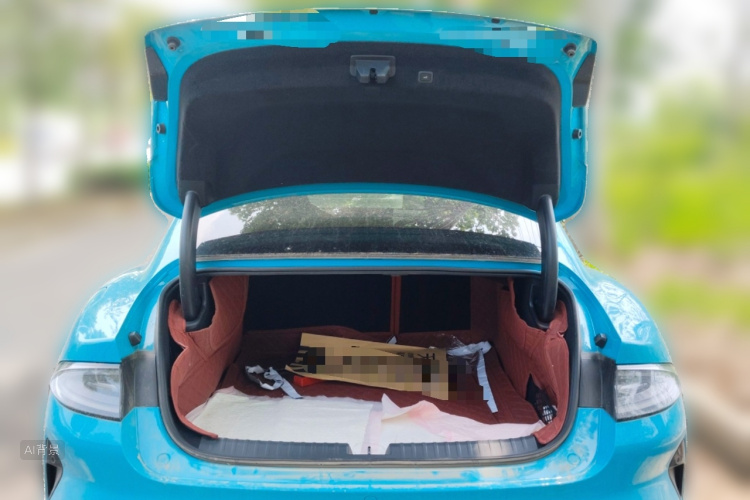 MI SU7 2024 image de voiture #21