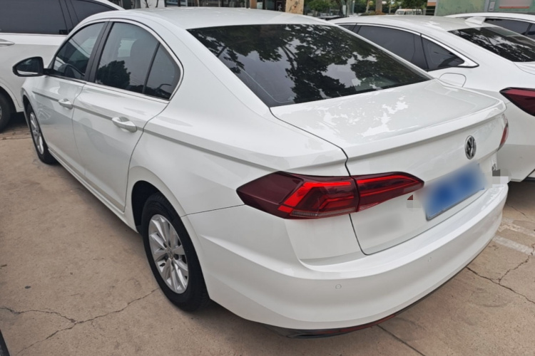 Volkswagen Bora 2019 car image #5