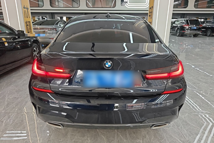 BMW 3 Series 2020 #6 BMW 3 Series 2020 car image #6