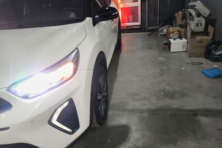 起亚 奕跑 2023 汽车图片 #23