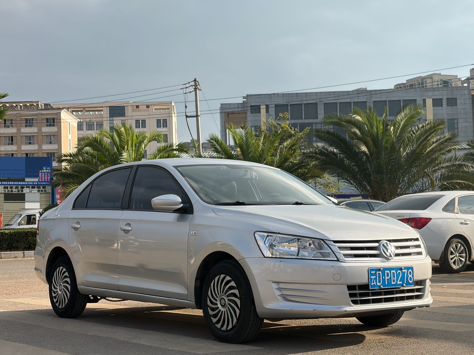 Volkswagen Santana 2015 car image #3