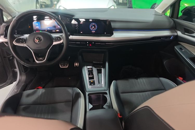 Volkswagen Golf 2021 изображение автомобиля #10