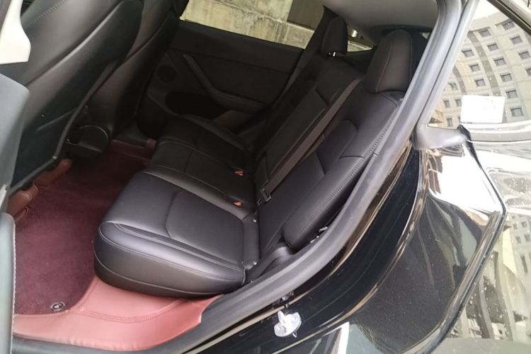 Tesla Model Y 2023 #17 Tesla Model Y 2023 car image #17