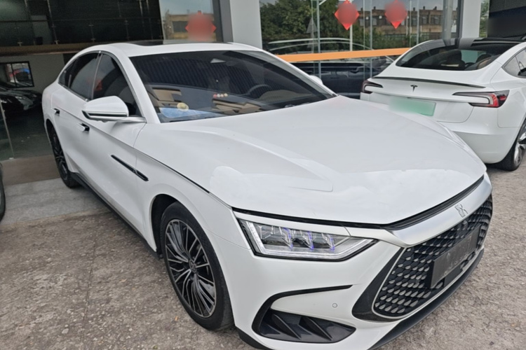 2022 car image #4