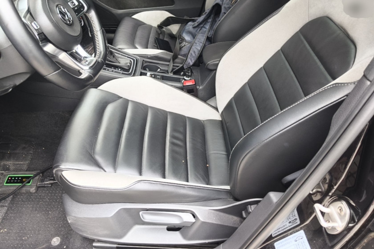 Volkswagen Golf 2019 #19 Volkswagen Golf 2019 car image #19