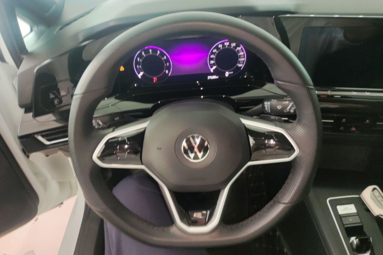 Volkswagen Golf 2022 #11 Volkswagen Golf 2022 car image #11