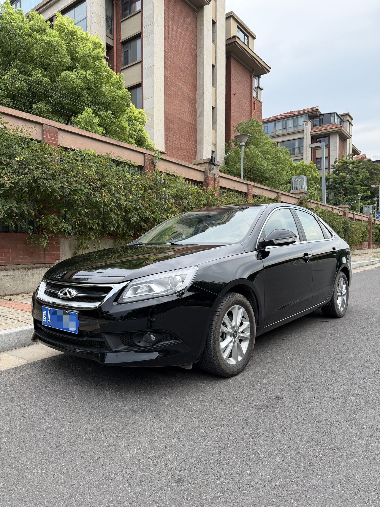Chery Arrizo 7 2014 car image 