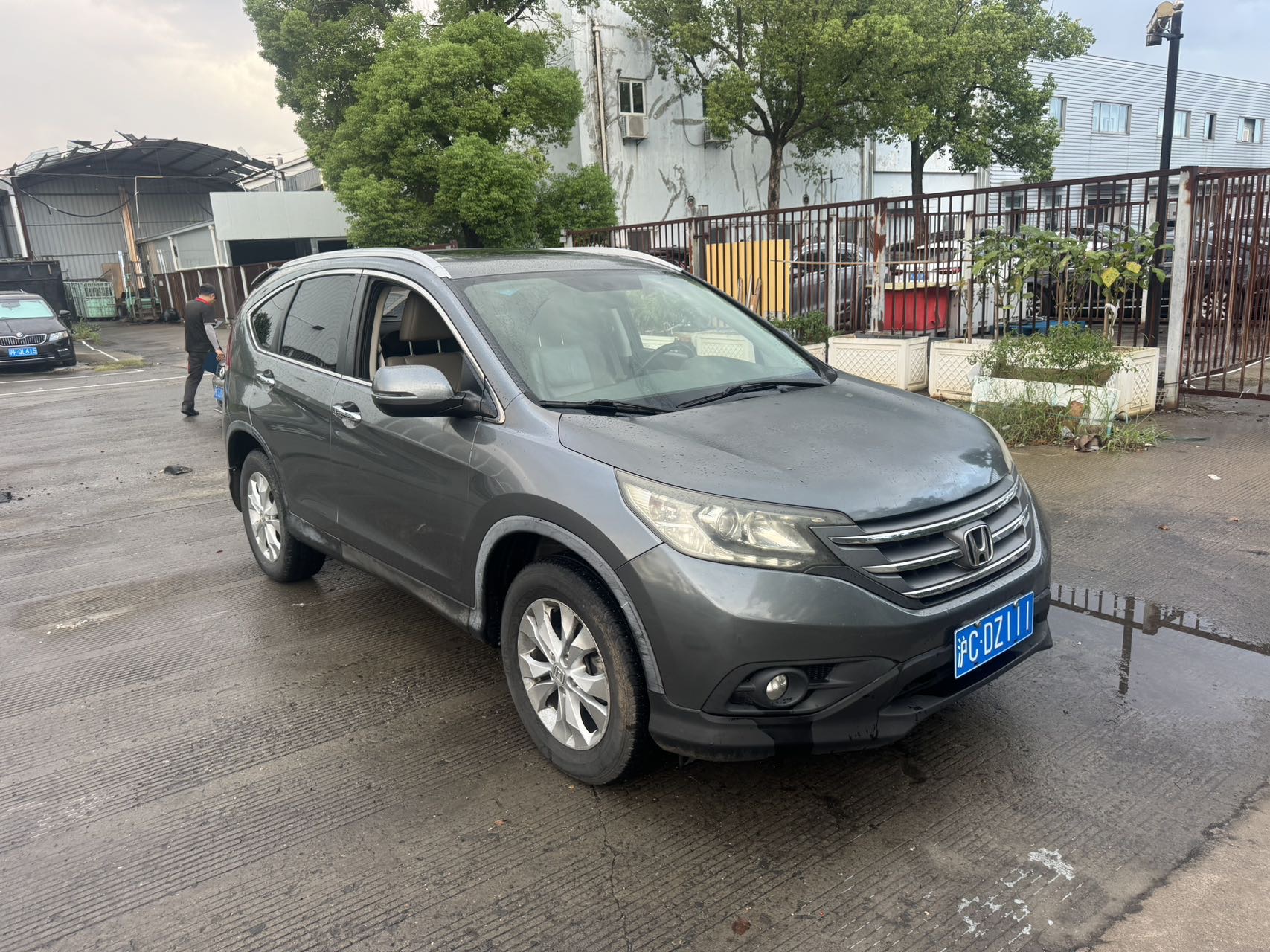 Honda CR-V 2012 car image 