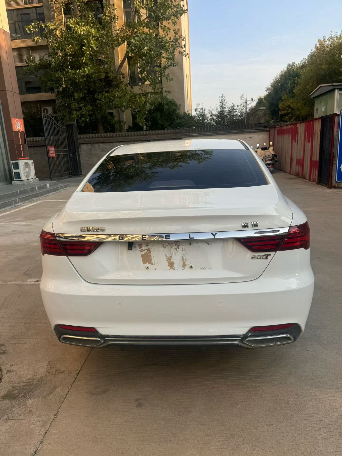 GEELY Binray 2020 #8 GEELY Binray 2020 изображение автомобиля #8