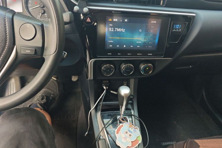 Toyota Corolla 2019 car image #13