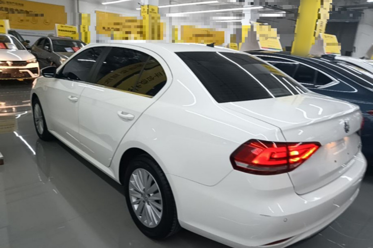Volkswagen Lavida 2021 car image #5