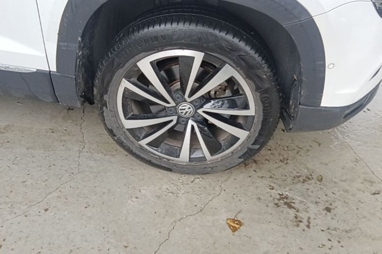 Volkswagen Tharu 2020 car image #9