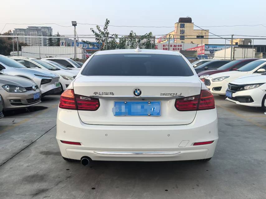 BMW 3 Series 2014 #8 BMW 3 Series 2014 car image #8