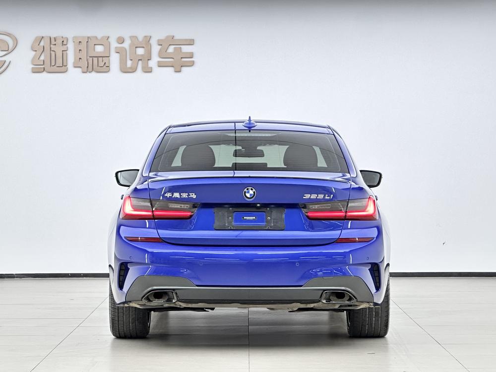 BMW 3 Series 2019 #4 BMW 3 Series 2019 car image #4