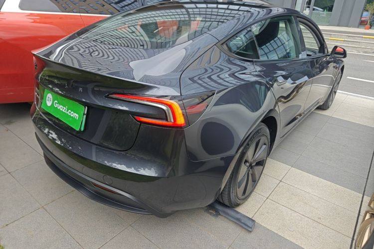 Tesla Model 3 2024 #5 Tesla Model 3 2024 car image #5
