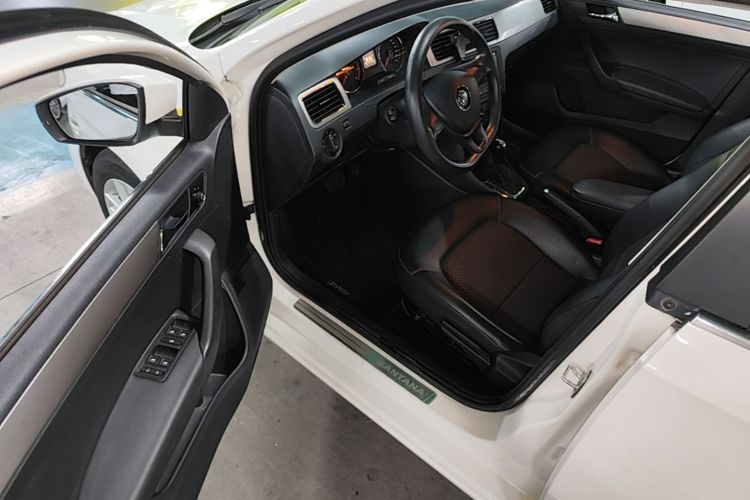 Volkswagen Santana 2015 #16 Volkswagen Santana 2015 car image #16