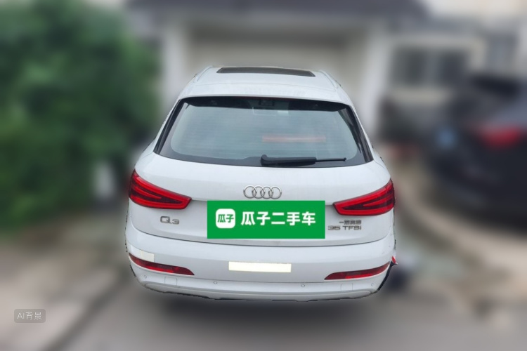 Audi Q3 2014 car image #6