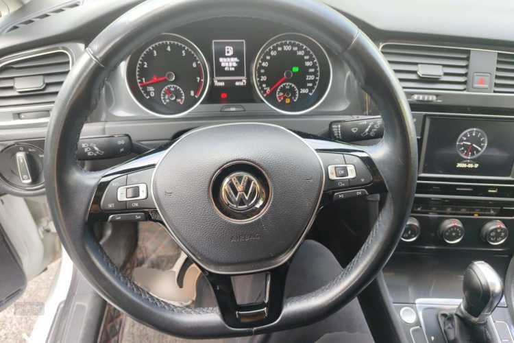 Volkswagen Golf 2018 #12 Volkswagen Golf 2018 car image #12