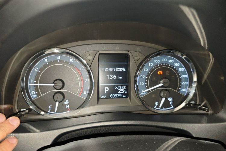 Toyota Corolla 2017 car image #13