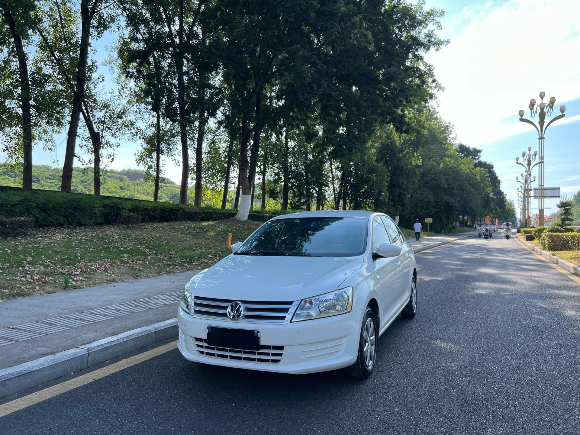 Volkswagen Santana 2015 car image 