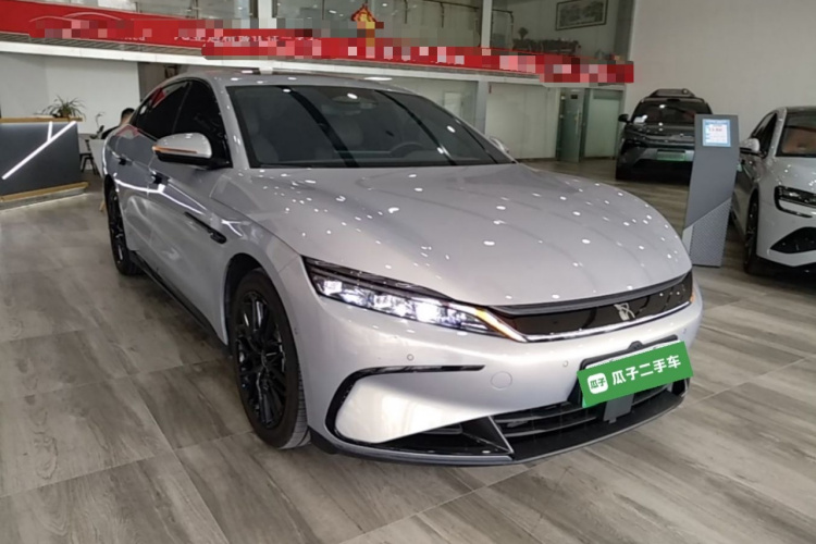BYD Han 2025 car image #6