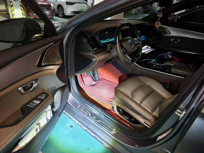 BYD Han 2022 car image #5