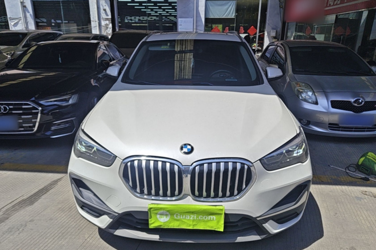 BMW X1 2021 car image #3