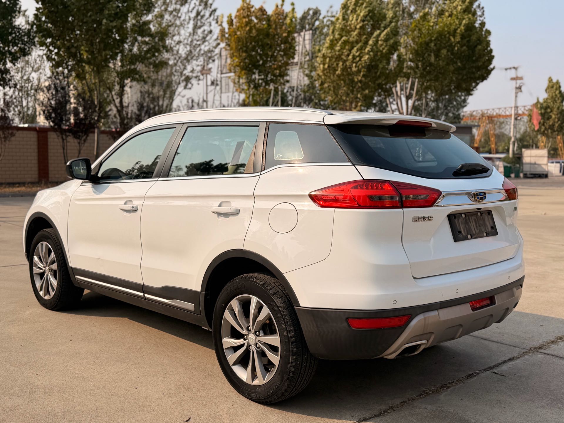 GEELY Boyue 2017 #6 GEELY Boyue 2017 car image #6