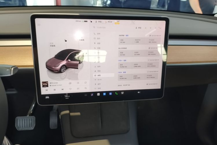 Tesla Model Y 2020 #17 Tesla Model Y 2020 car image #17