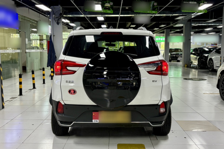 BYD Yuan New Energy 2020 immagine di auto #8