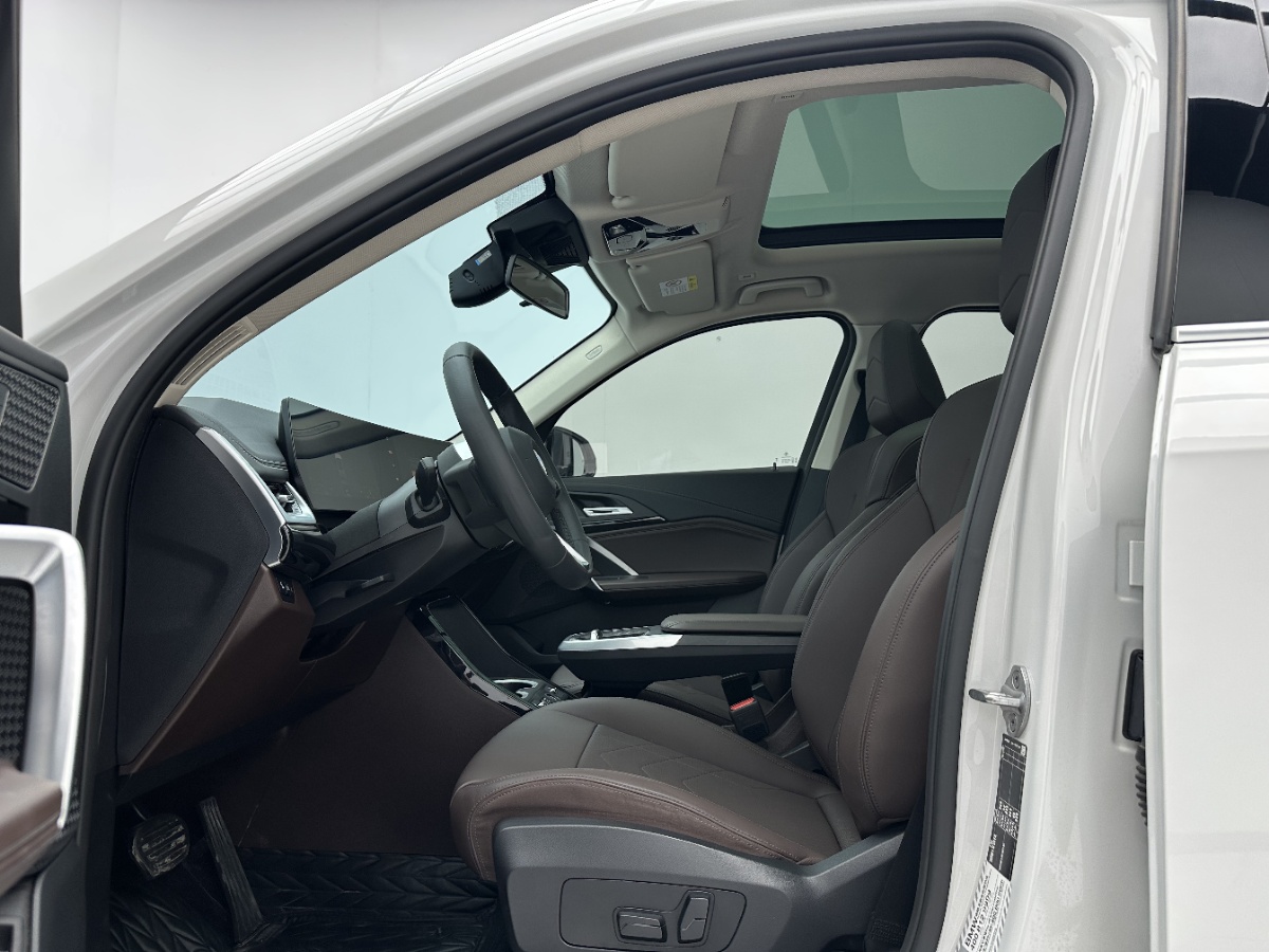 BMW X1 2023 immagine di auto #5