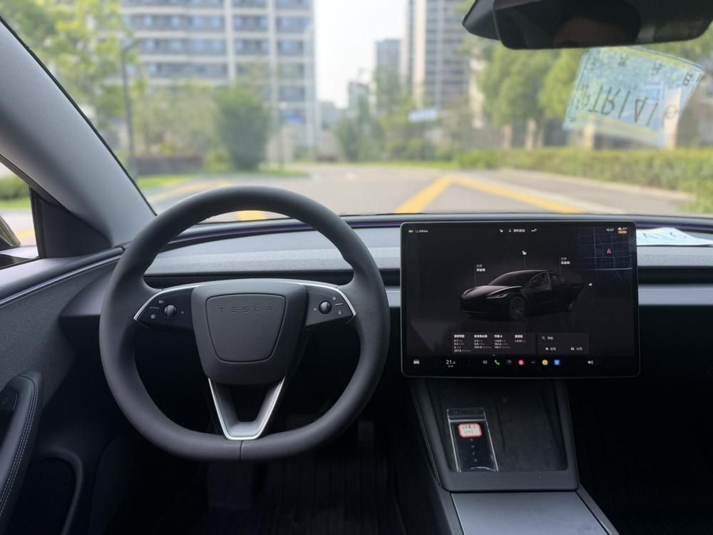 Tesla Model 3 2026 #16 Tesla Model 3 2026 car image #16