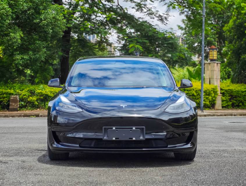 Tesla Model 3 2022 #2 Tesla Model 3 2022 car image #2