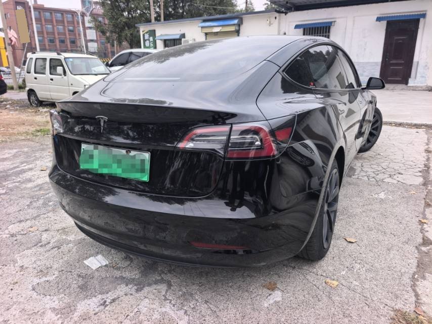 Tesla Model 3 2023 #4 Tesla Model 3 2023 صورة سيارة #4
