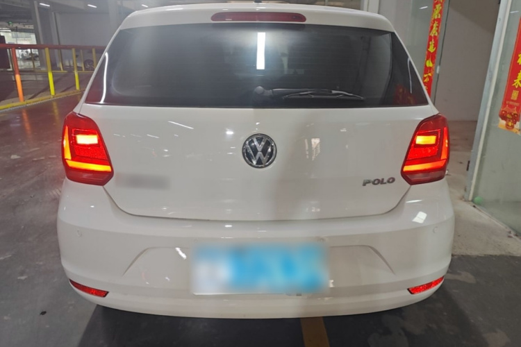 Volkswagen Polo 2015 #6 Volkswagen Polo 2015 car image #6