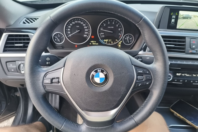 BMW 3 Series GT 2018 #11 BMW 3 Series GT 2018 car image #11