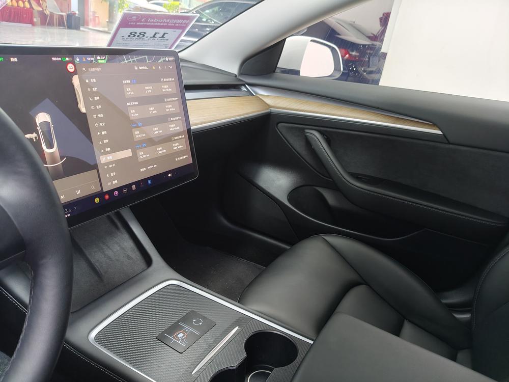 Tesla Model 3 2021 #16 Tesla Model 3 2021 car image #16