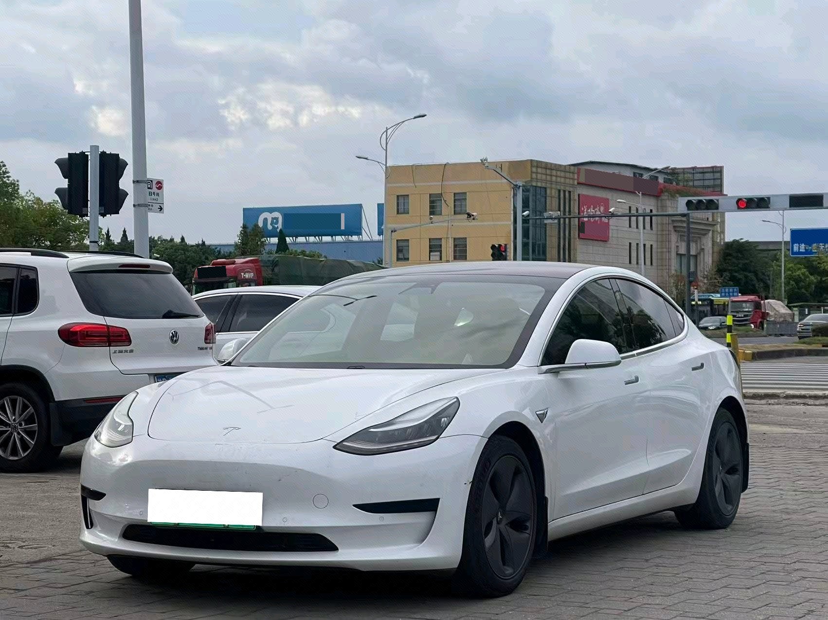 Tesla Model 3 2020 Tesla Model 3 2020 car image