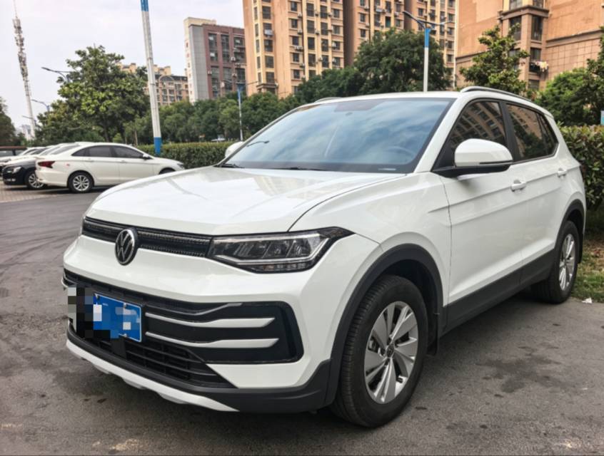 Volkswagen Tharu 2025 car image 