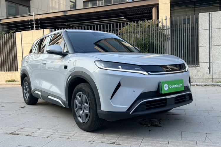 BYD YuanUP 2025 car image #3