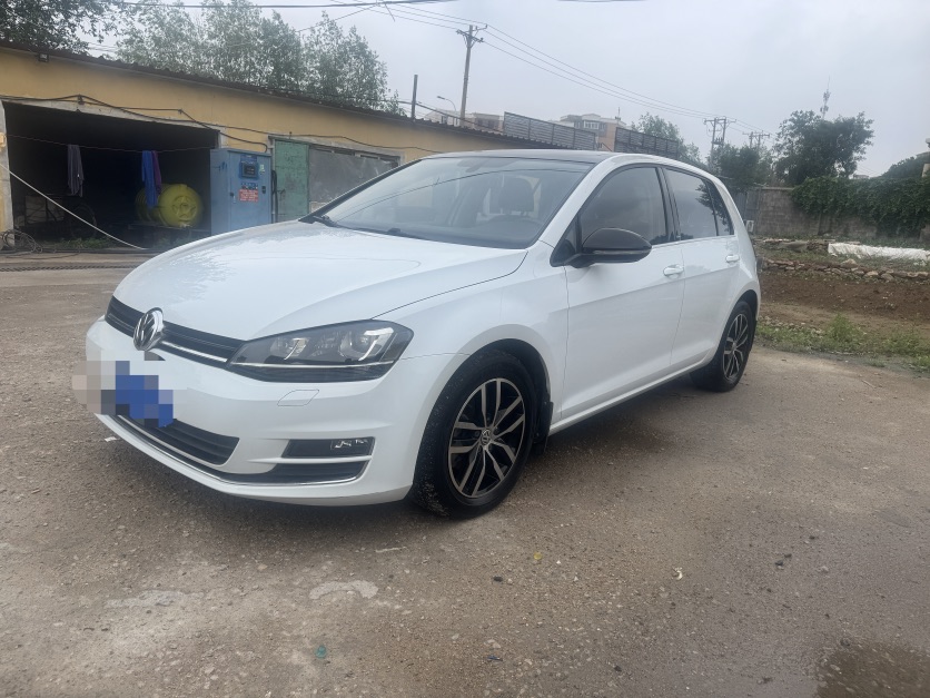 Volkswagen Golf 2016 car image 