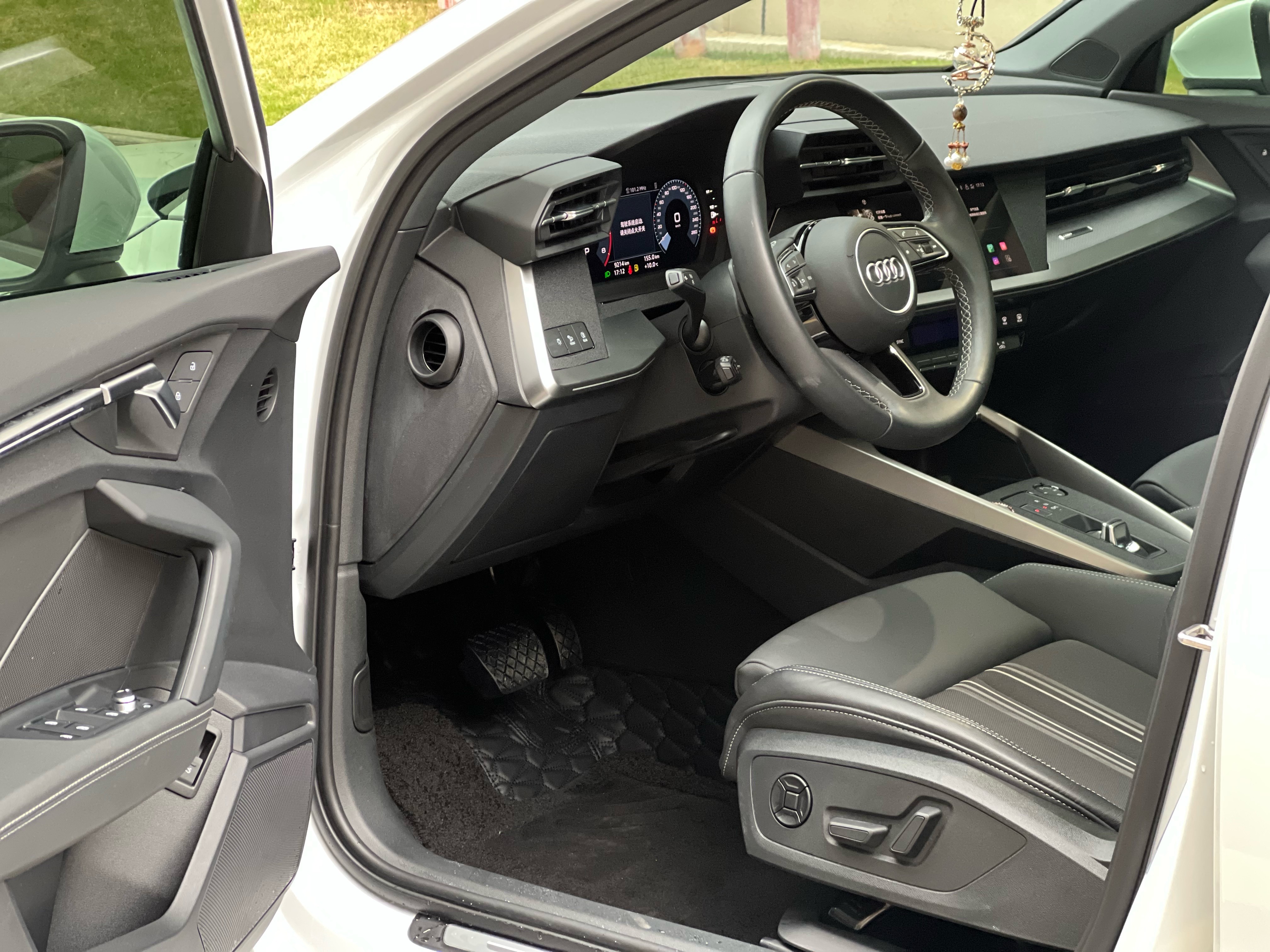 Audi A3 2024 car image #15