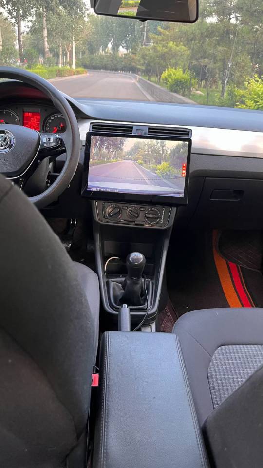Volkswagen Santana 2020 immagine di auto #5