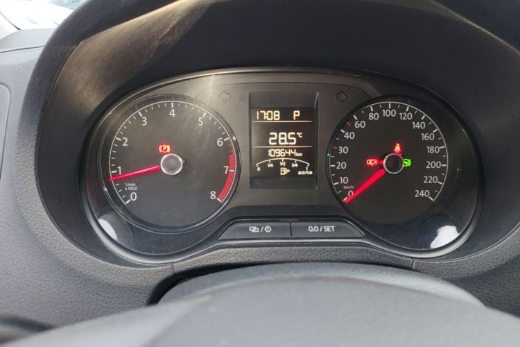 Volkswagen Polo 2018 #12 Volkswagen Polo 2018 car image #12