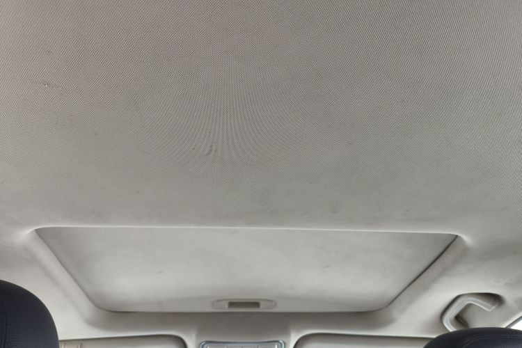 GEELY Vision X6 2016 immagine di auto #18