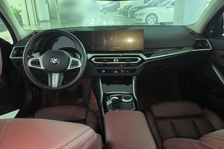BMW 3 Series 2024 #10 BMW 3 Series 2024 car image #10