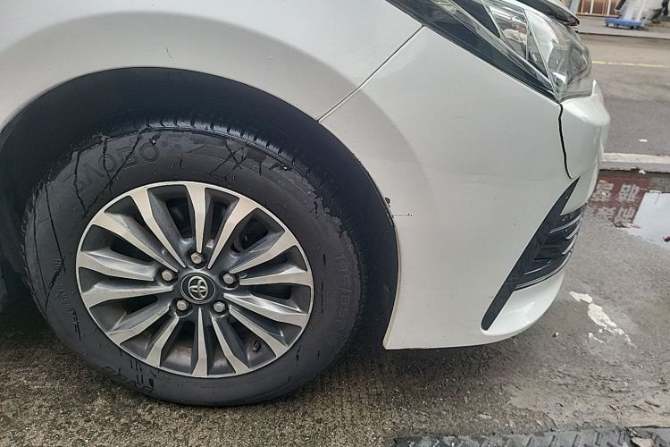 Toyota Corolla 2019 car image #6