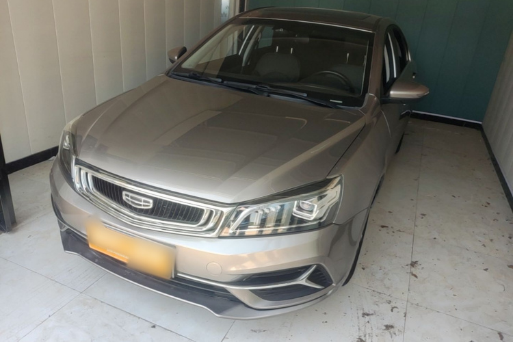 GEELY Emgrand 2019 #2 GEELY Emgrand 2019 car image #2