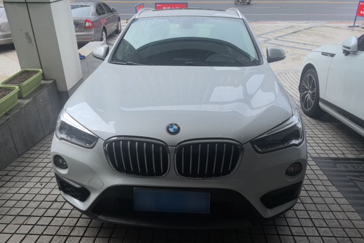 BMW X1 2017 #3 BMW X1 2017 car image #3